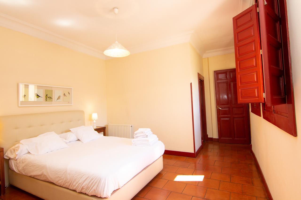 Apartamentos Madrid Centro W Екстериор снимка